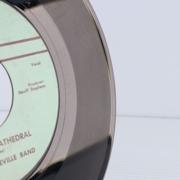 The New Vaudeville Band – Winchester Cathedral/Wait For 1966 45rpm Record F-1562 - Picture 8 of 16